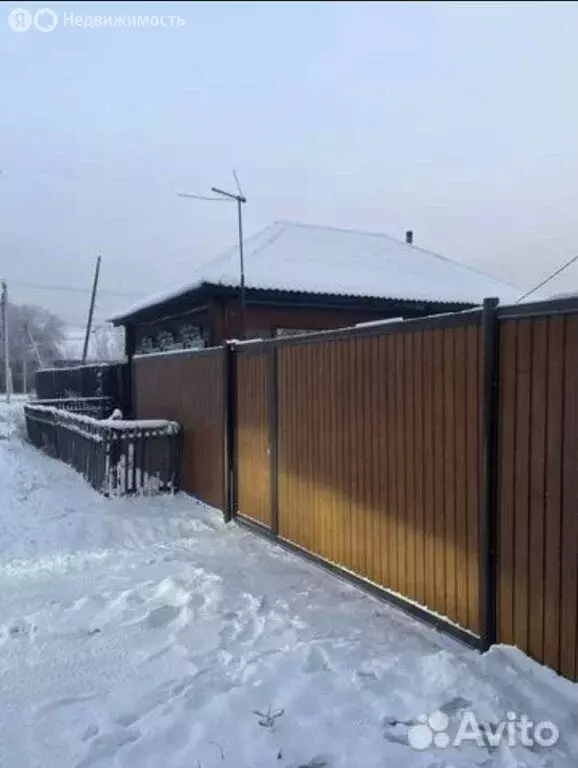 Дом в Кызыл, улица Чургуй-Оола (47 м) - Фото 1