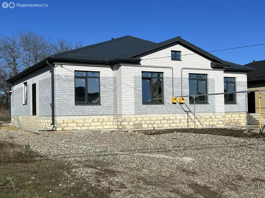 Дом в Михайловск, улица Андрея Сахарова, 29/1 (95 м) - Фото 0