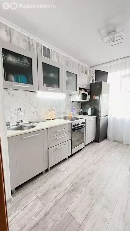 3-комнатная квартира: Ачинск, улица Кирова, 40А (60.6 м) - Фото 1