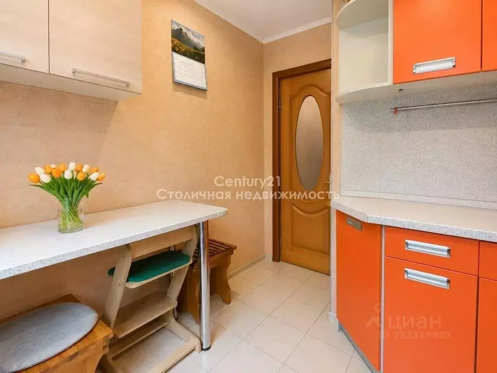 Квартира, 3 комнаты, 57 м - Фото 1