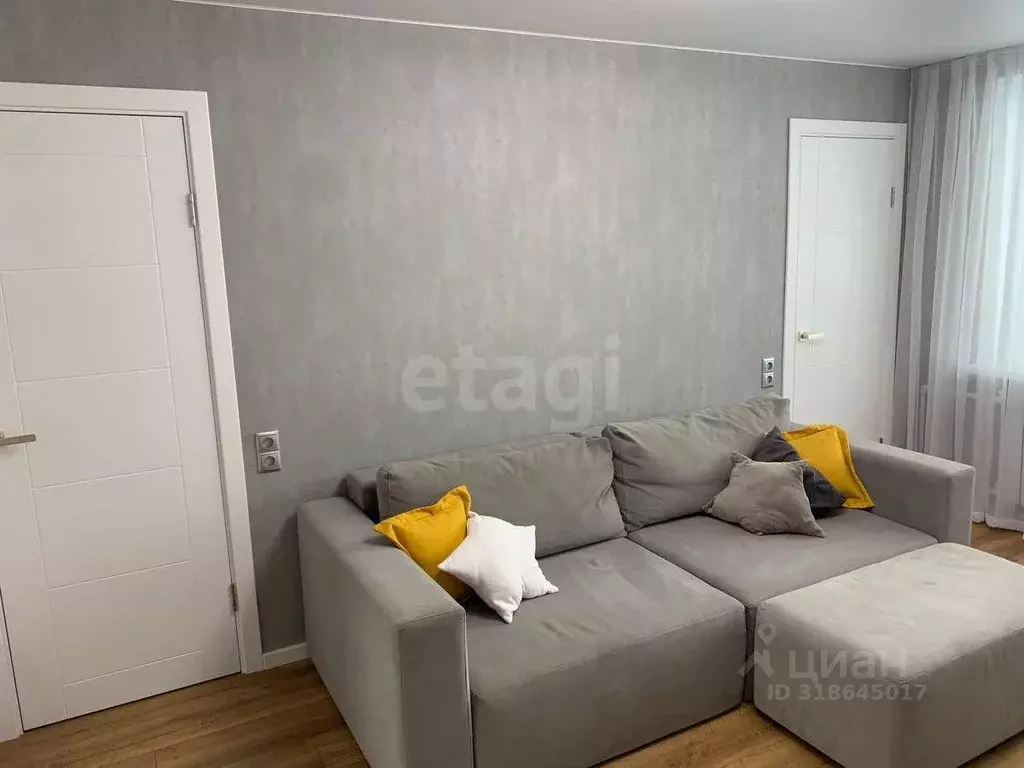 Квартира, 4 комнаты, 58.1 м - Фото 0