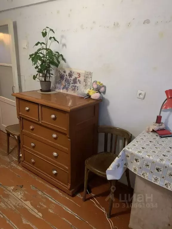 Комната Омская область, Омск ул. 50 лет ВЛКСМ, 12 - Фото 2