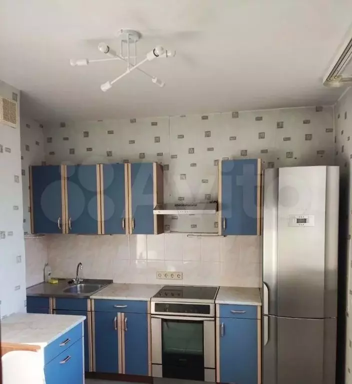 2-к. квартира, 60 м, 9/17 эт. - Фото 0
