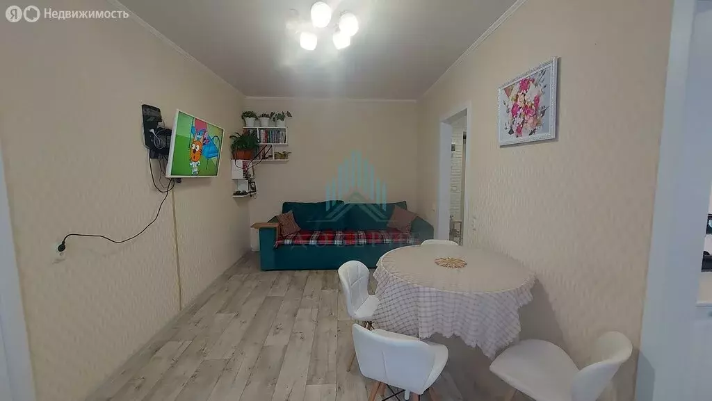 2-комнатная квартира: Астрахань, улица Софьи Перовской, 77к1 (41.1 м) - Фото 1