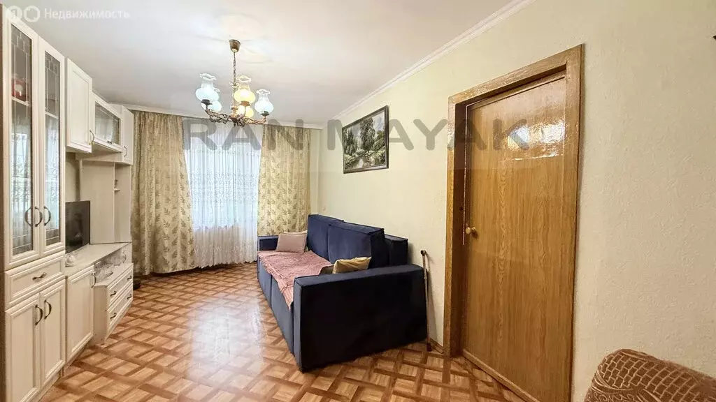 2-комнатная квартира: Майкоп, улица Шовгенова, 2 (46 м) - Фото 1