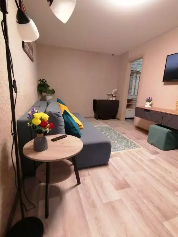 2-к кв. Челябинская область, Челябинск ул. Барбюса, 61 (42.8 м) - Фото 2