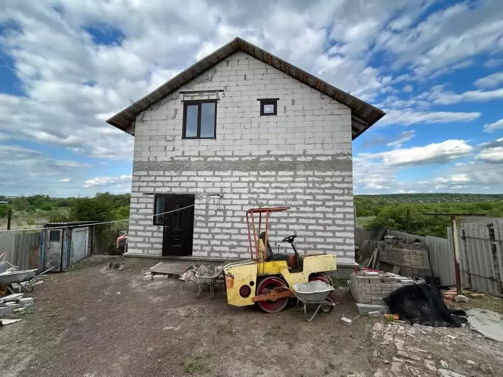 Дом в Белгородская область, Яковлевский муниципальный округ, с. Вислое ... - Фото 0