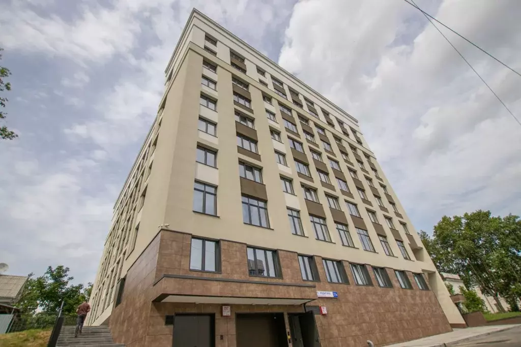 3-к кв. Свердловская область, Екатеринбург ул. Лодыгина, 15А (93.0 м) - Фото 0