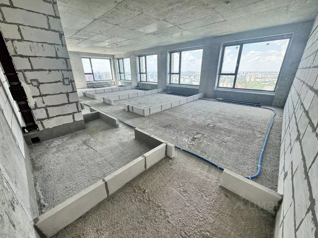 Квартира, 4 комнаты, 110 м - Фото 0