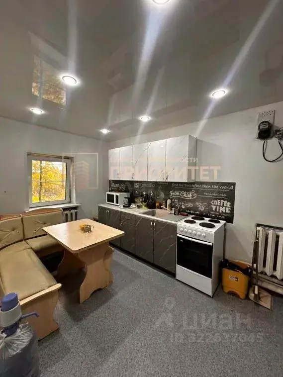 3-к кв. Саха (Якутия), Якутск ул. Очиченко, 40 (81.2 м) - Фото 1