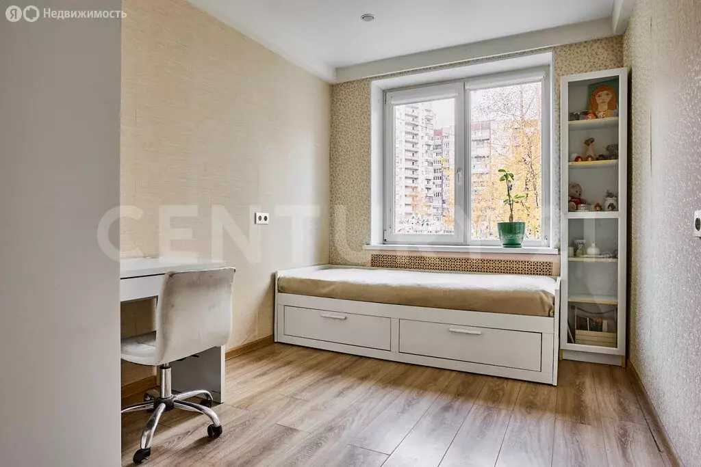 4-комнатная квартира: Санкт-Петербург, проспект Большевиков, 4к1Ч ... - Фото 1