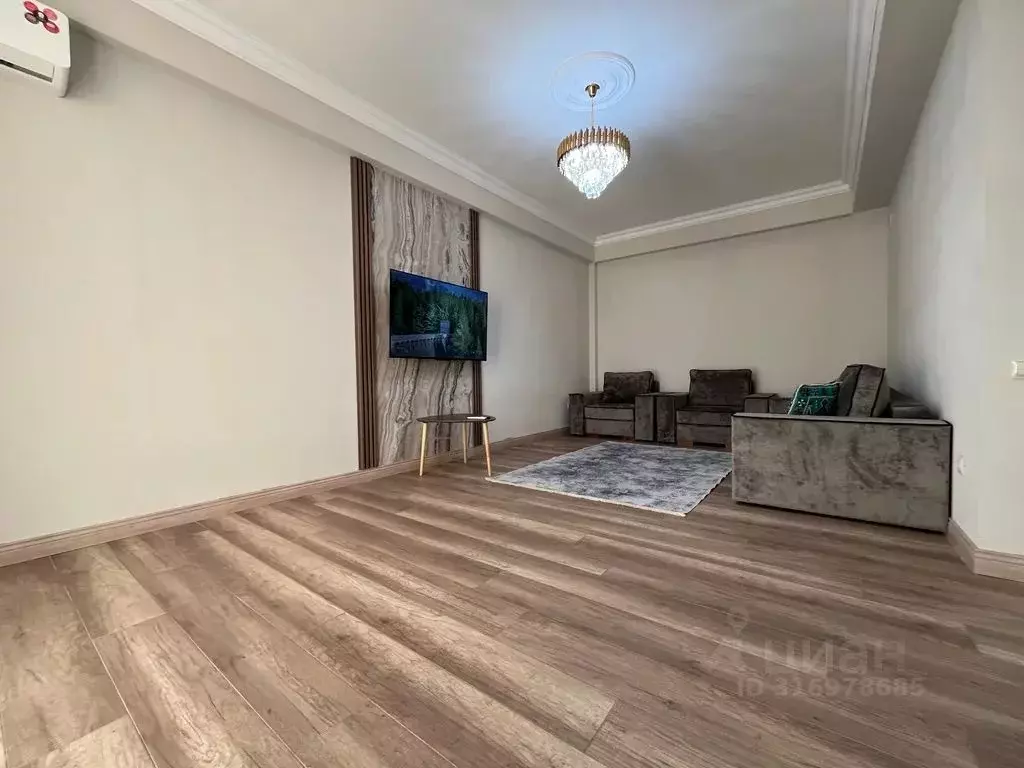 2-к кв. Дагестан, Махачкала ул. Мекегинская, 40 (70.0 м) - Фото 1