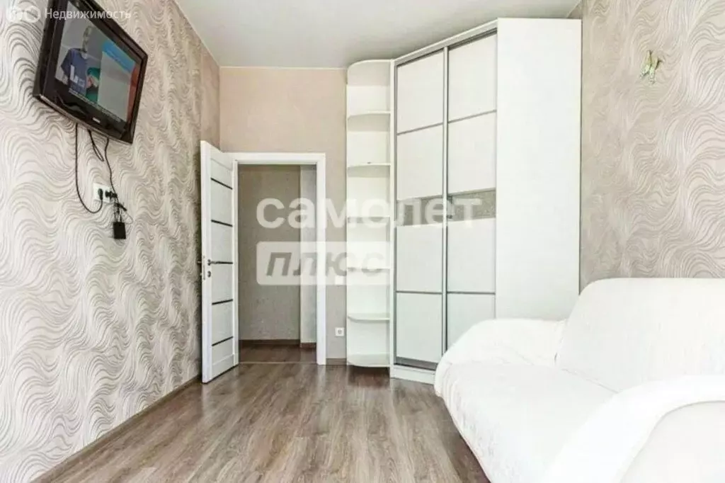 2-комнатная квартира: Геленджик, улица Олега Анофриева, 1к3 (54 м) - Фото 0