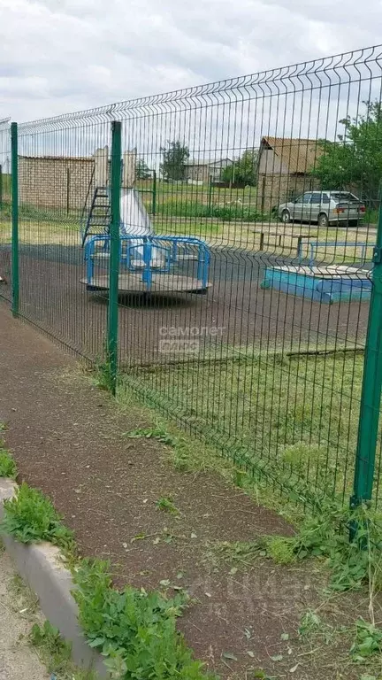 3-к кв. Калмыкия, пос. Ики-Бурул, 1-й мкр 27 (72.2 м) - Фото 1
