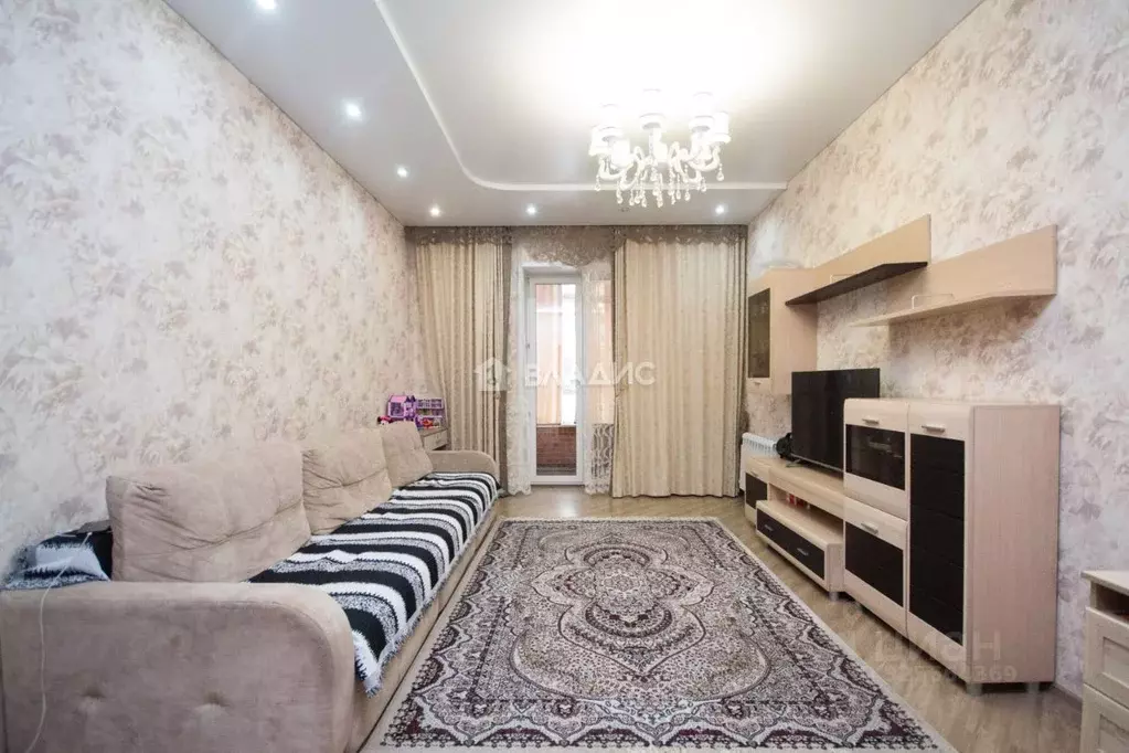 3-к кв. Саратовская область, Балаково 1 Мая ул., 77 (90.0 м) - Фото 1