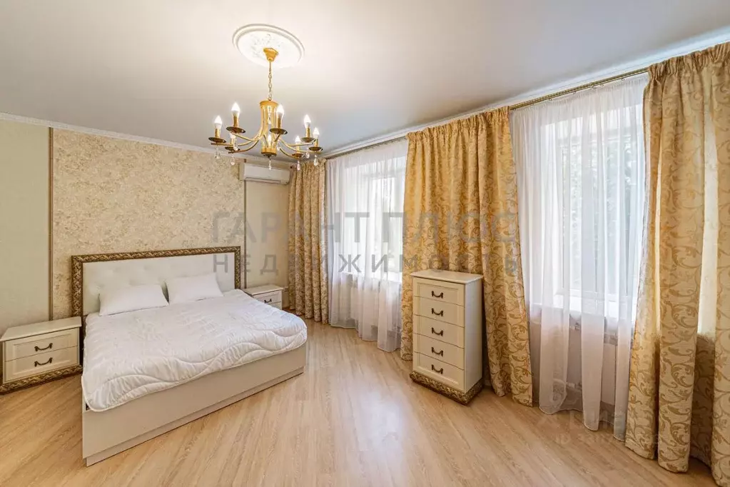 3-к кв. Липецкая область, Липецк Пролетарская ул., 10 (83.0 м) - Фото 1