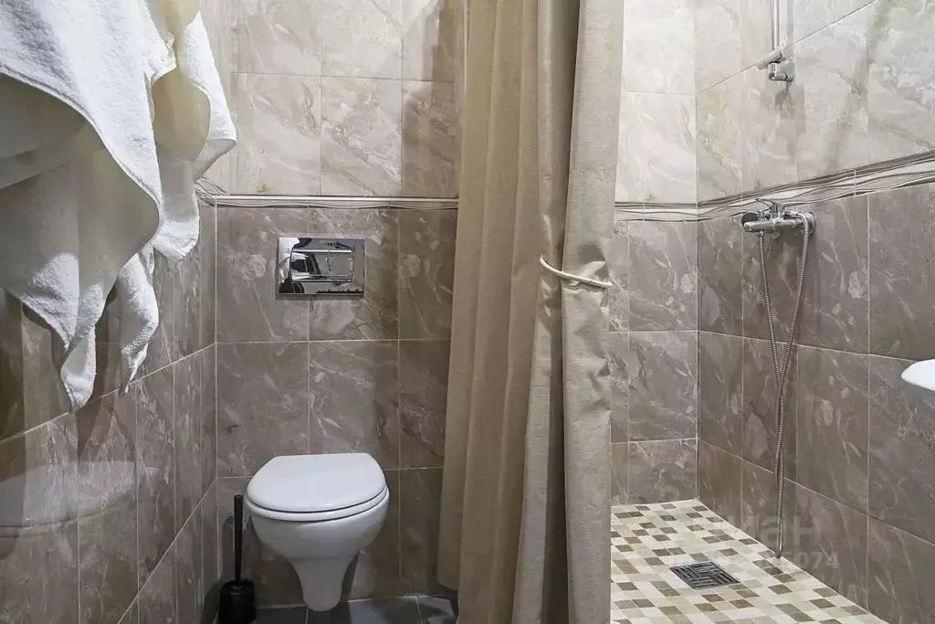 Комната Санкт-Петербург Кременчугская ул., 17к2 - Фото 2