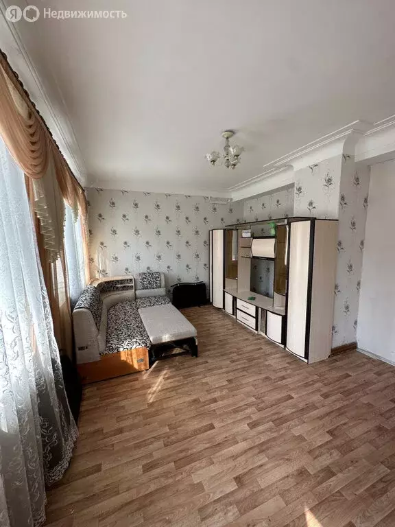 3-комнатная квартира: Березники, проспект Ленина, 40 (82 м) - Фото 1