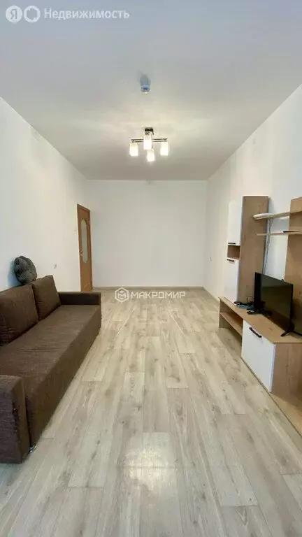 3-комнатная квартира: Архангельск, Ленинградский проспект, 358к1 (71.2 ... - Фото 1