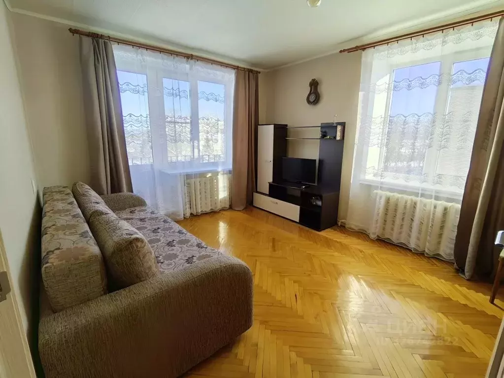 1-к кв. Ленинградская область, Гатчина ул. Рощинская, 20 (33.0 м) - Фото 2