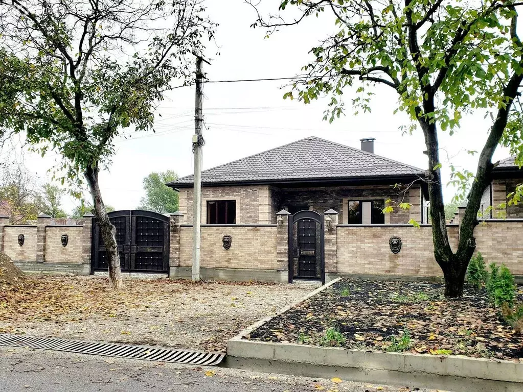 Дом в станица Ессентукская, Набережная улица (127.2 м) - Фото 1