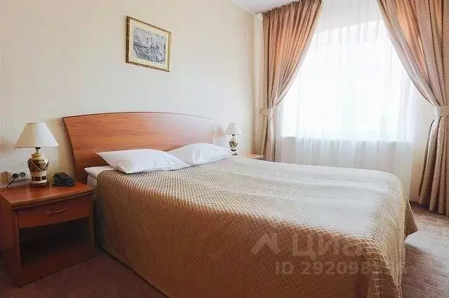 Комната Челябинская область, Челябинск просп. Ленина, 21Ас1 (30.0 м) - Фото 2
