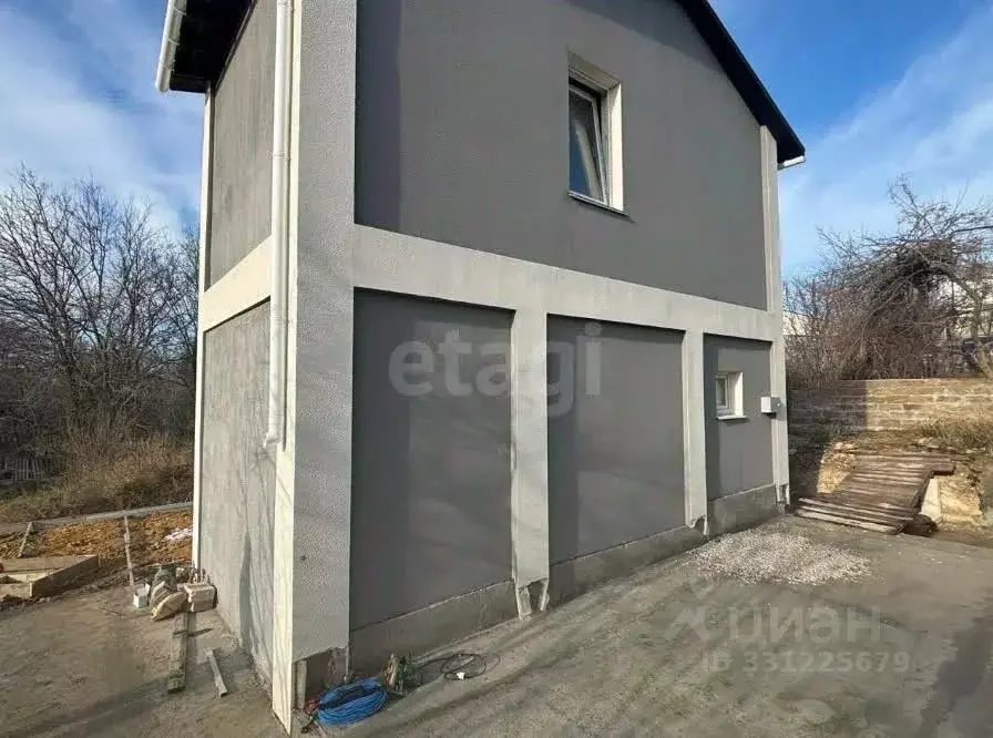 Дом в Крым, Черноморское пгт ул. Кооперативная, 69 (84 м) - Фото 1