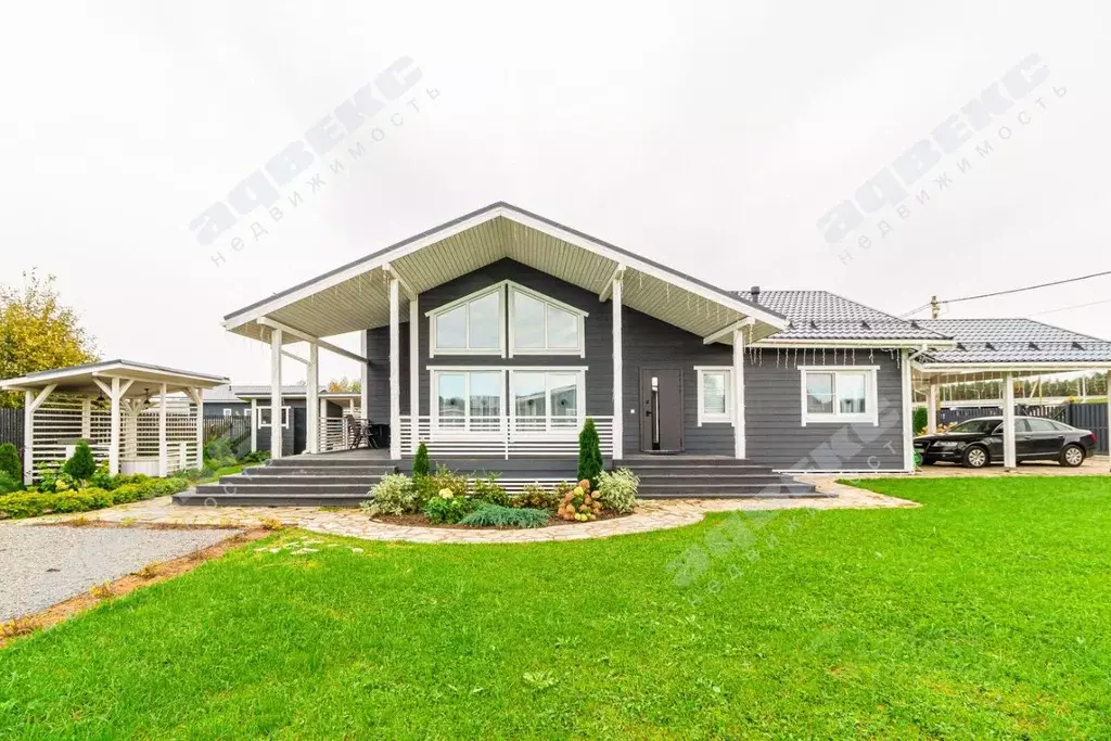 Дом в Ленинградская область, Выборгский район, Рощинское городское ... - Фото 1