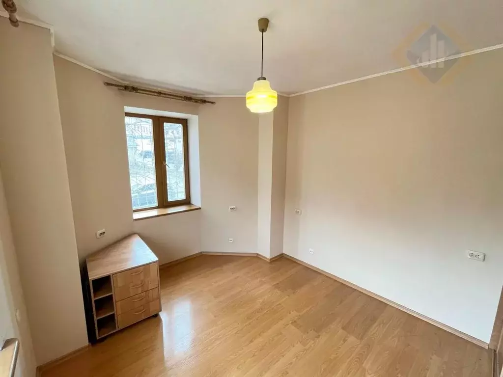 Квартира, 3 комнаты, 57 м - Фото 1