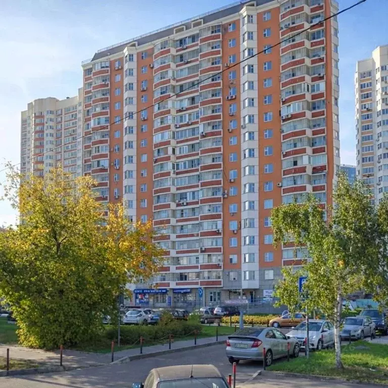 Торговая площадь в Москва Озерная ул., 4к2 (60 м) - Фото 1