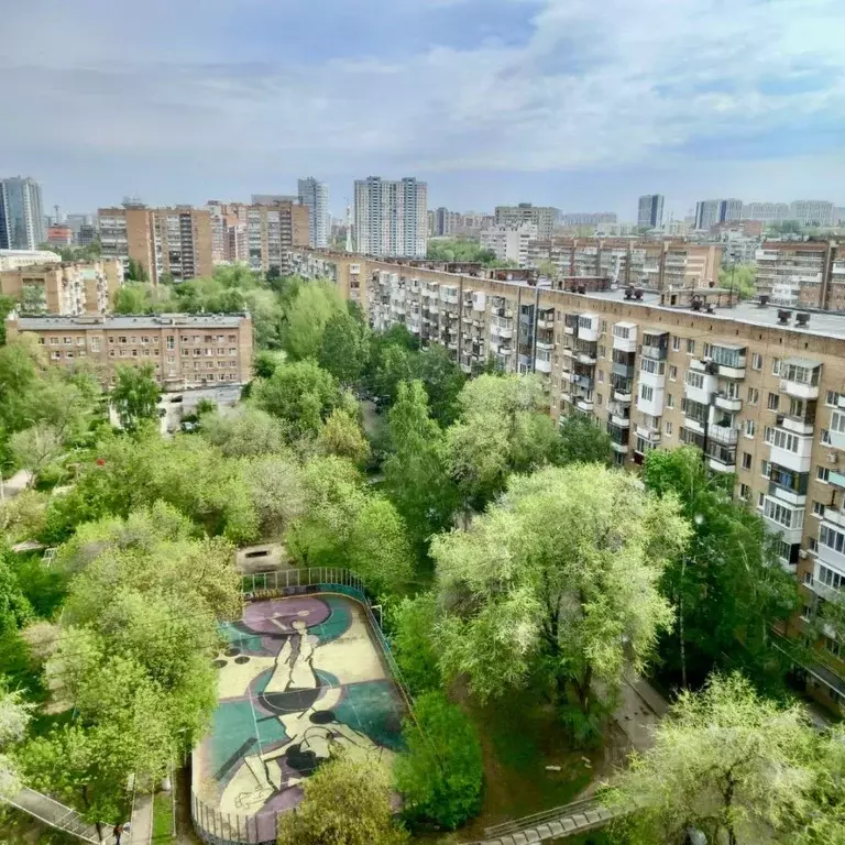 3-к кв. Самарская область, Самара Ново-Садовая ул., 25 (69.6 м) - Фото 0