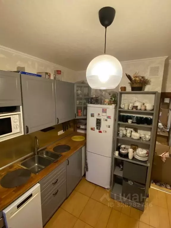 2-к кв. Московская область, Королев ул. Горького, 41 (51.9 м) - Фото 2