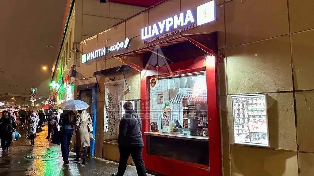 Помещение под кафе на Топ трафике 15м2 - Фото 1