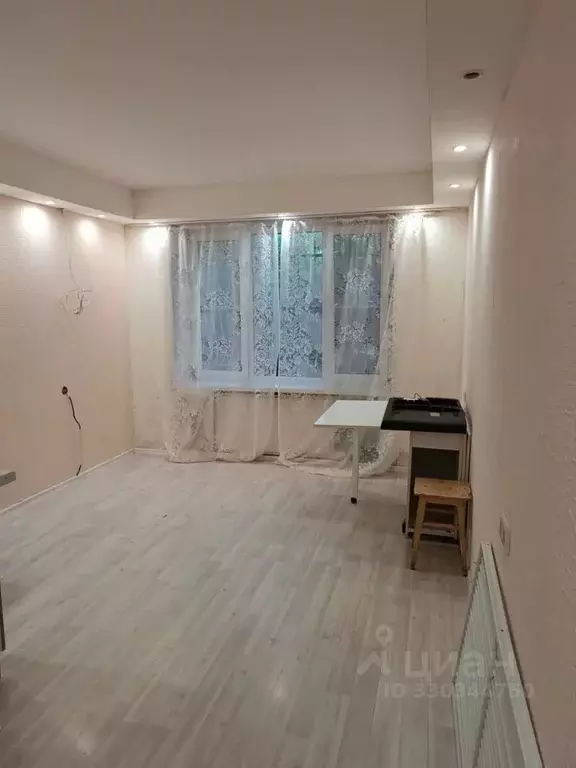 Комната Санкт-Петербург ул. Карпинского, 38К2 (18.0 м) - Фото 1