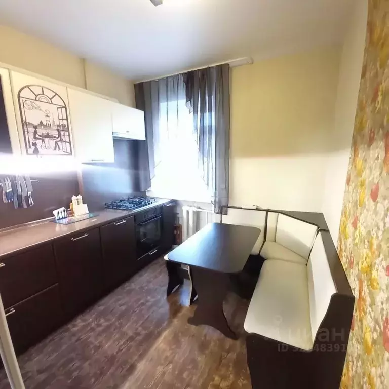 2-к кв. Ямало-Ненецкий АО, Новый Уренгой Юбилейный мкр, 3/3 (55.0 м) - Фото 1