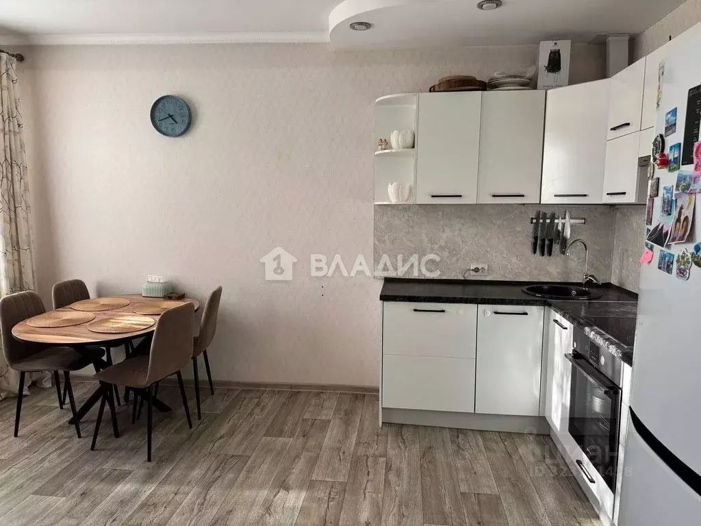 2-к кв. Бурятия, Улан-Удэ 111-й мкр, 11/4 (63.0 м) - Фото 2