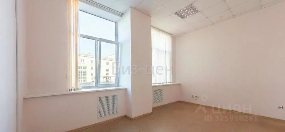 Офис в Санкт-Петербург Рижская ул., 5к1 (50 м) - Фото 2