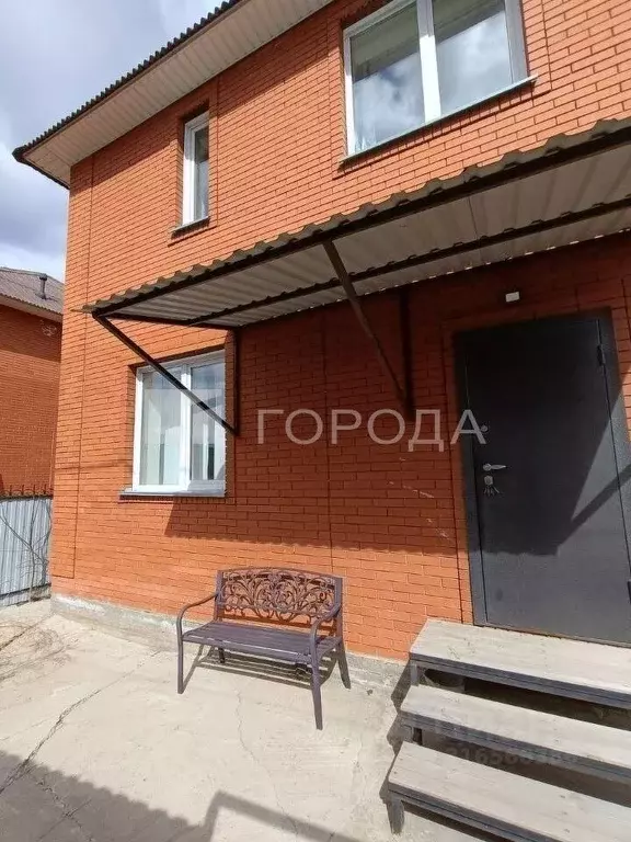 Дом в Новосибирская область, Новосибирск ул. Бирюсинка, 16 (165 м) - Фото 0