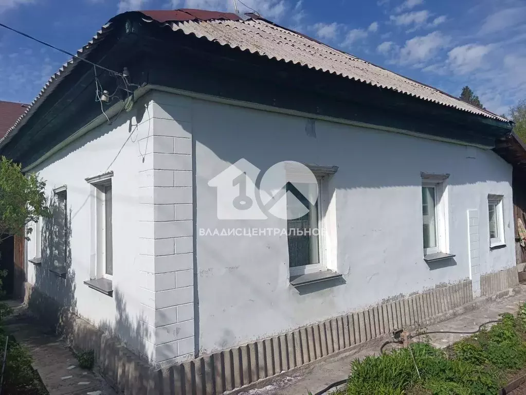Дом в Новосибирская область, Новосибирск 14-й Бронный пер. (41 м) - Фото 1