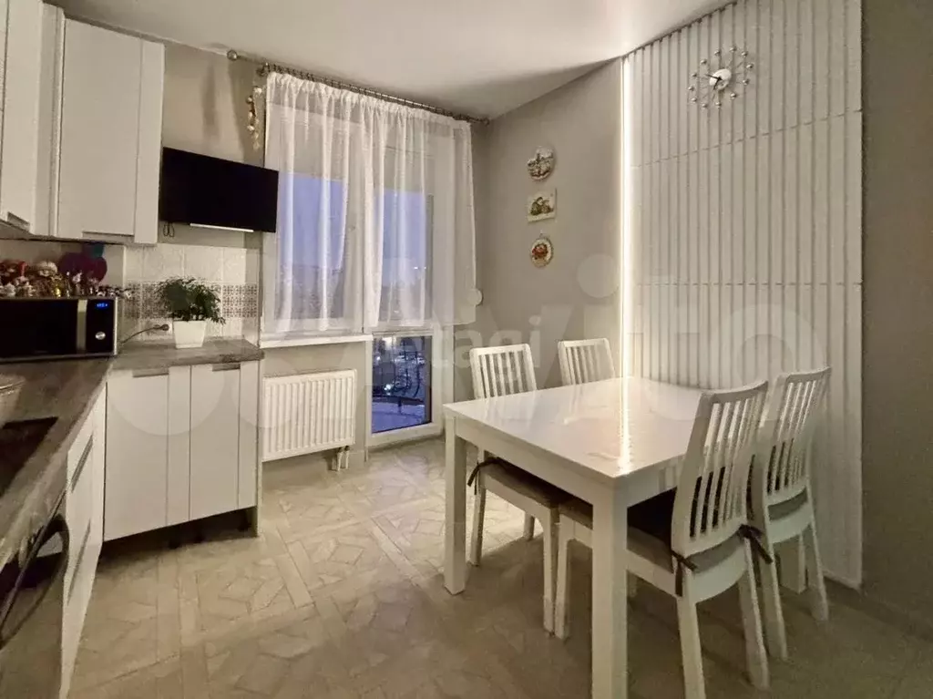 3-к. квартира, 80 м, 6/10 эт. - Фото 1