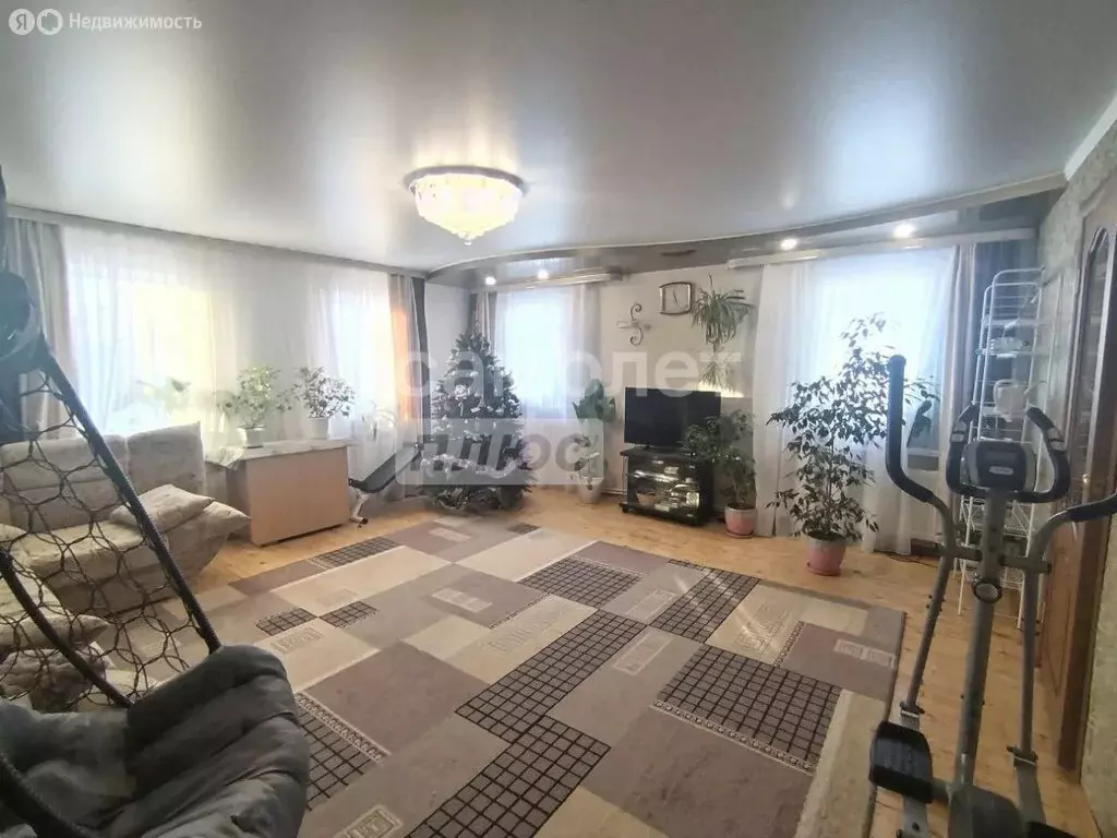 Дом в Октябрьский, улица Матросова (120 м) - Фото 2