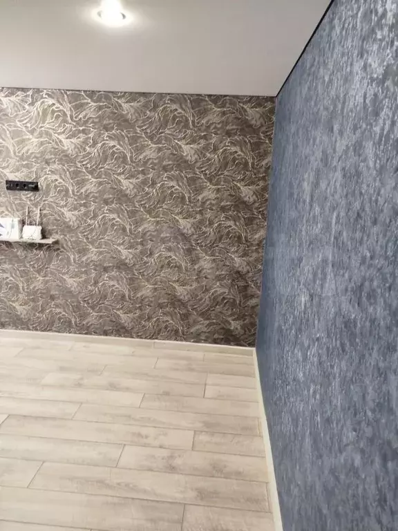 Комната 18,8 м в 6-к., 1/5 эт. - Фото 1