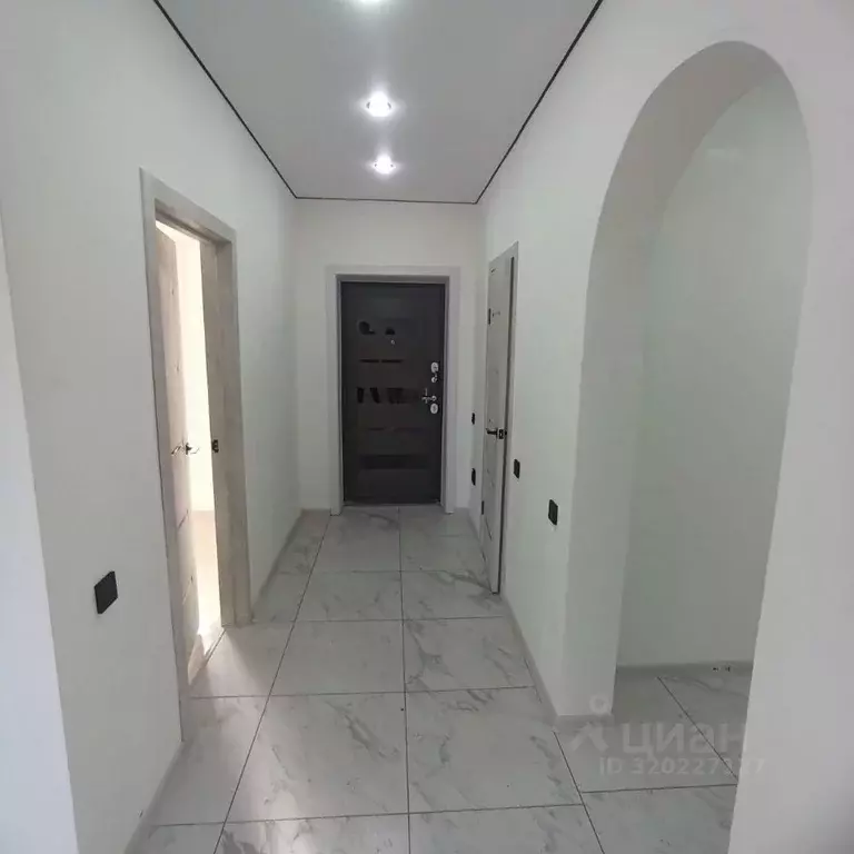 Дом в Иркутская область, Иркутский муниципальный округ, с. Хомутово ... - Фото 2