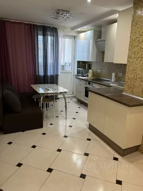 2-к кв. Москва пос. Коммунарка, 7А (64.0 м) - Фото 1