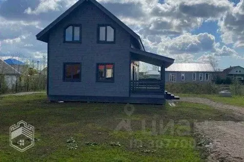 Дом в Новгородская область, Новгородский район, Ермолинское с/пос, д. ... - Фото 1