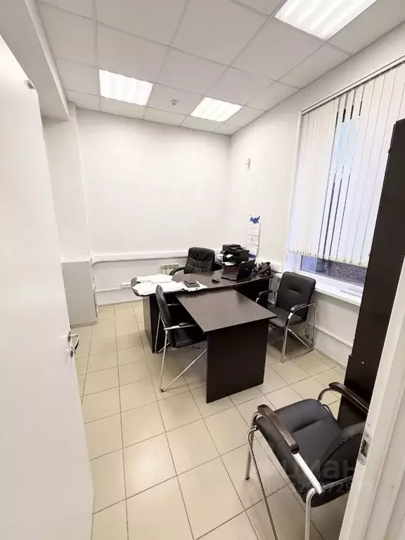 Помещение свободного назначения в Чувашия, Чебоксары ул. 50 лет ... - Фото 2