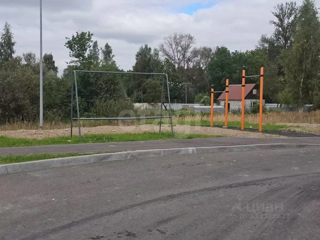 Студия Псковская область, Остров ул. Калинина, 82А (25.9 м) - Фото 1