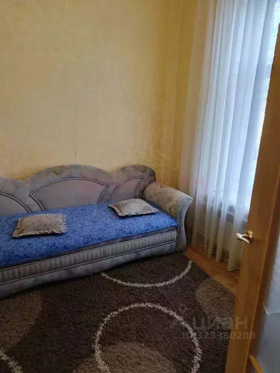 2-к кв. Ростовская область, Новочеркасск Комитетская ул. (64.0 м) - Фото 1