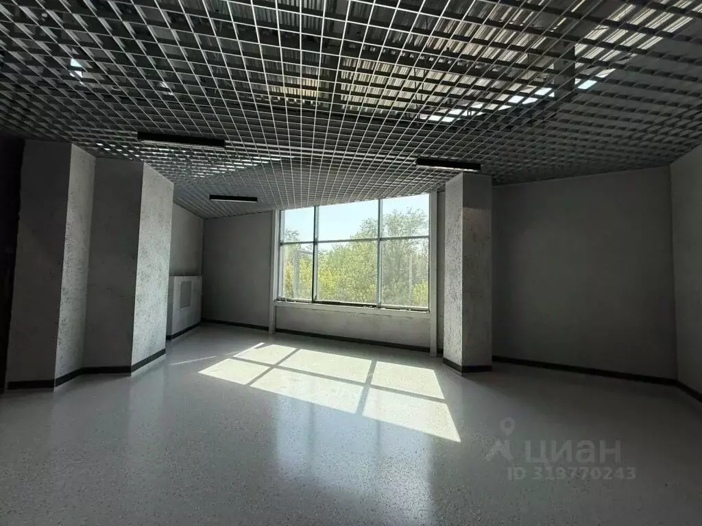 Помещение свободного назначения в Ростовская область, Аксай 13-я ... - Фото 0