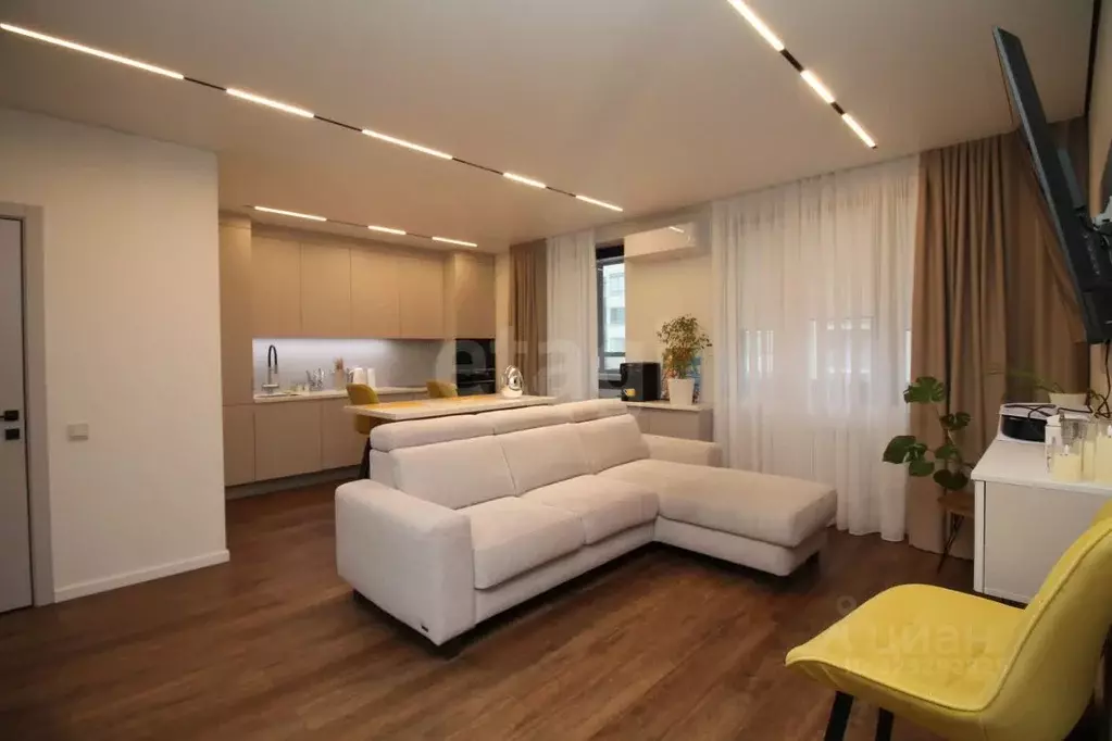 3-к кв. Ульяновская область, Ульяновск ул. Минаева, 48А (72.0 м) - Фото 1